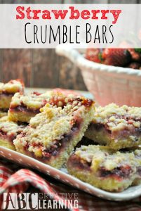 Strawberry Crumble Bars and other strawberry recipes at www.idyllicpursuit.com