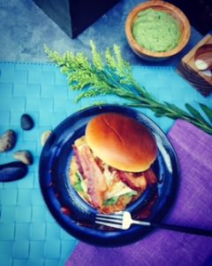 Bacon Burger at BlogHer16 www.idyllicpursuit.com