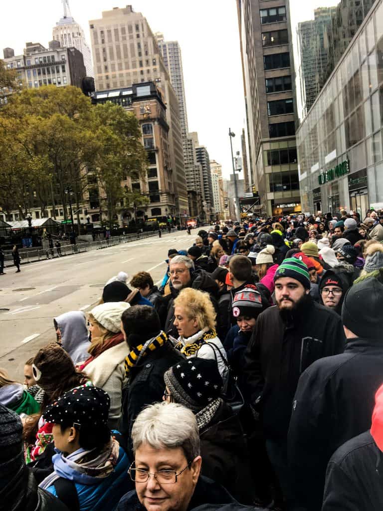 How to Spend a Week in NYC with Family. Macy's Thanksgiving Day Parade!