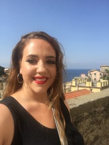 The Solo Female Traveler's Guide to Cinque Terre at idyllicpursuit.com