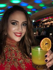 Enjoying a delicious mocktail at the Burj Al Arab - the world's most luxurious hotel - right in Dubai! idyllicpursuit.com