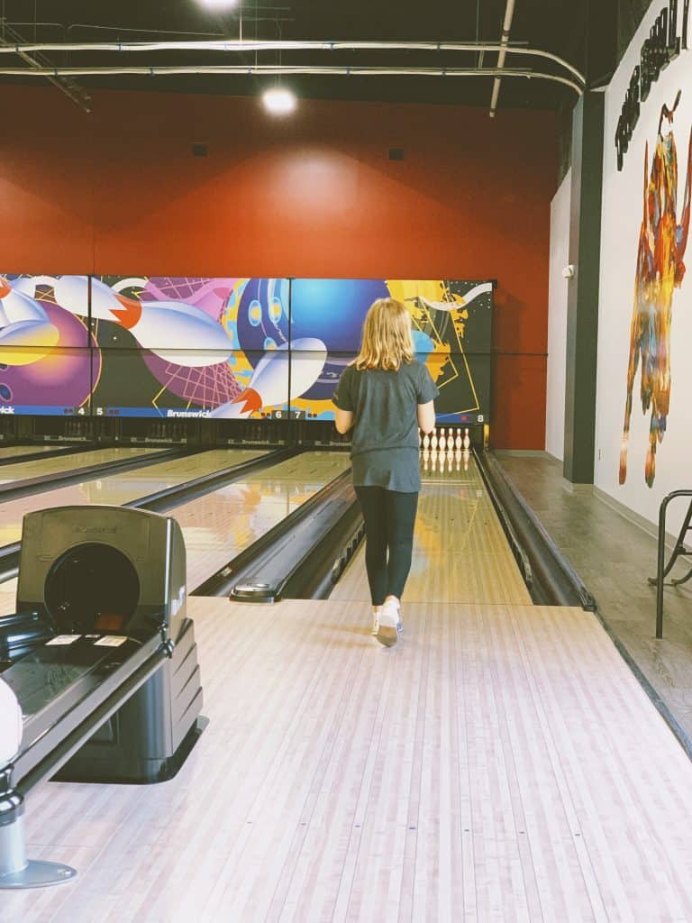 Audubon Recreation Center / The Bull Pin Restaurant and Bowling