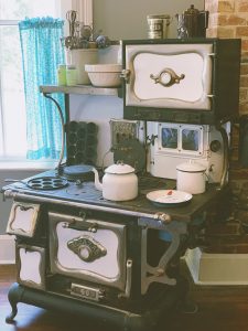 Wood fired stove at the Nathaniel Hamlin Museum