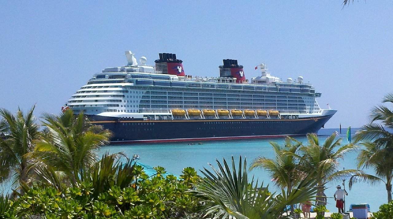 how much does a disney cruise cost