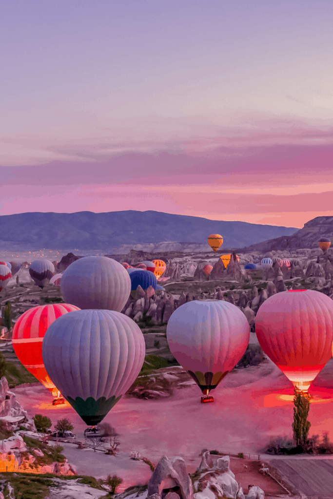 Turkey Pictures - Cappadocia hot air balloons