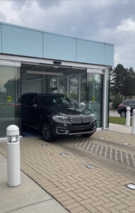 Carvana Review: the sold me a stolen car.