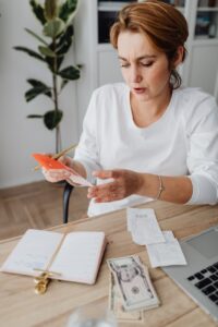 woman doing accounting from home