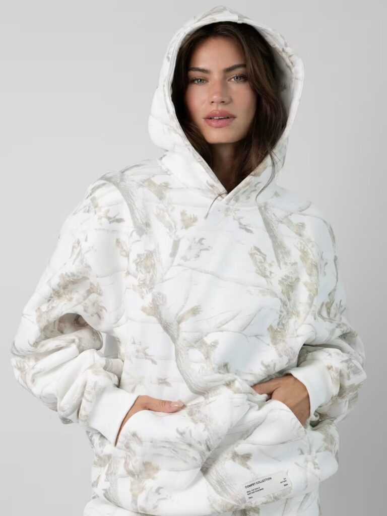 Comfrt hoodie in white oak
