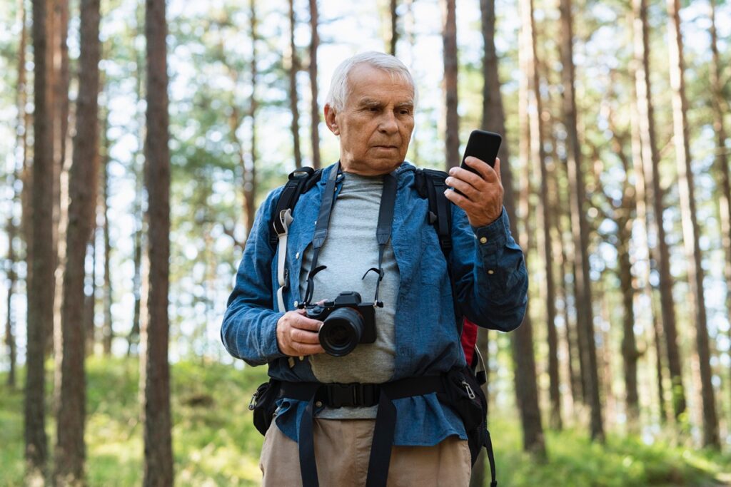 senior digital nomad