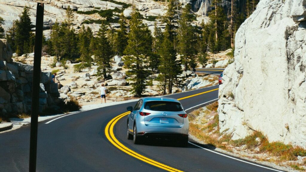 Car stopped unsafely on mountain curve
