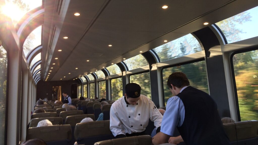 Rocky Mountaineer SilverLeaf Train