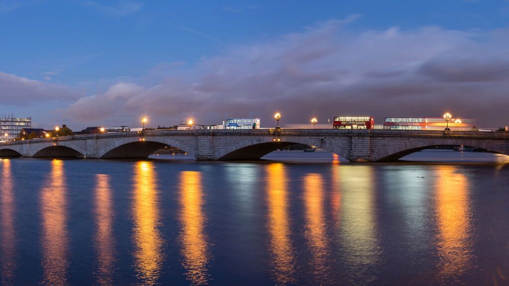 Putney Bridge west london