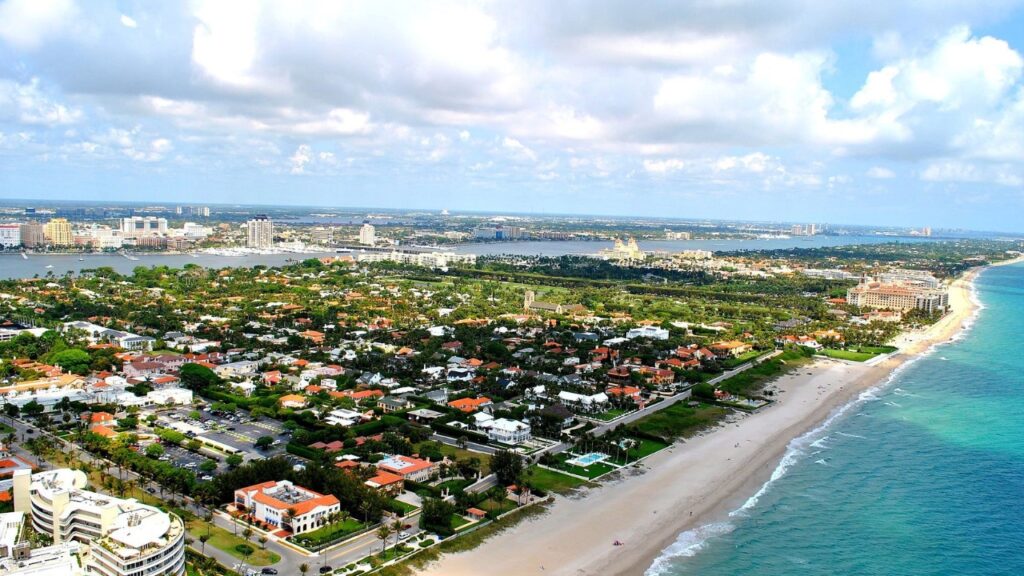 Aerial photograph of the Town of Palm Beach