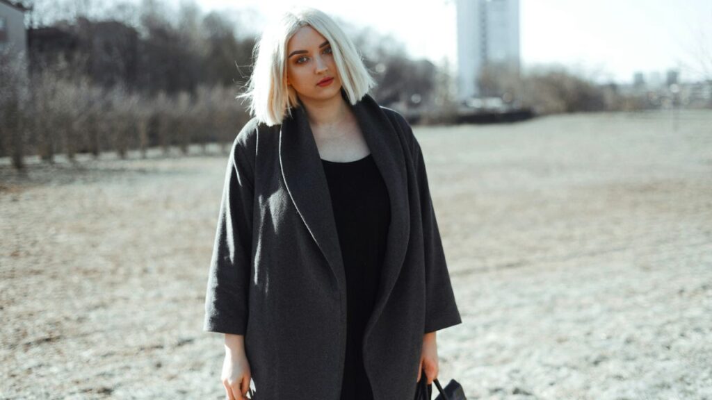 Women wearing full black outfit