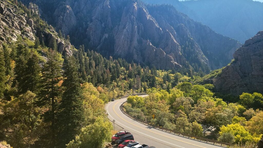 Cottonwood Canyon Pass