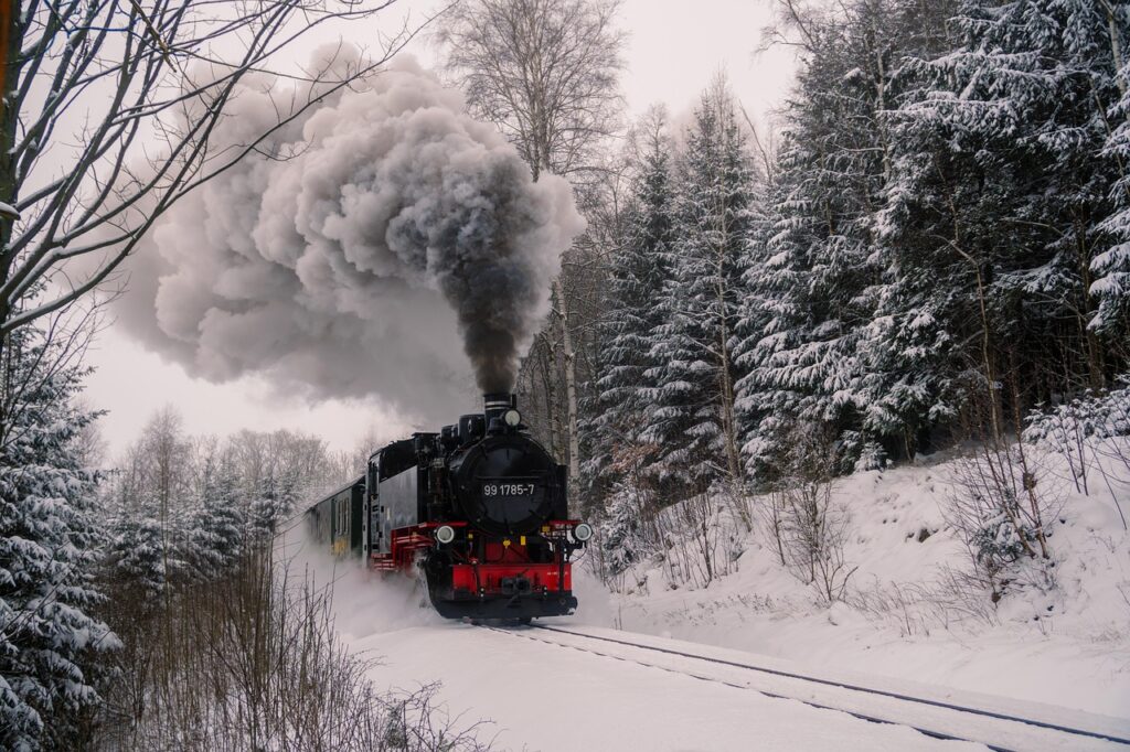 Historic Steam Railway to the Grand Canyon