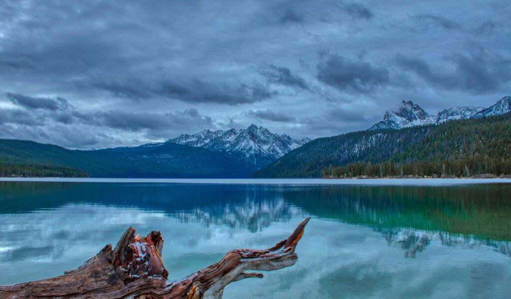 Snowy peaks reflect on the still waters of a mountain lake in the Frank Church Wilderness, Idaho.

Snowy peaks reflect on the still waters of a mountain lake in the Frank Church Wilderness, Idaho.
