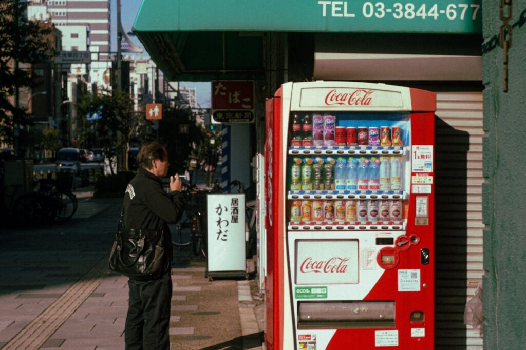 Tokyo ramen vending machine


