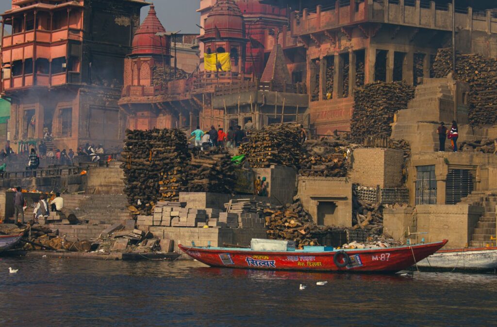 Varanasi, Uttar Pradesh – Where Regret Goes Up in Smoke