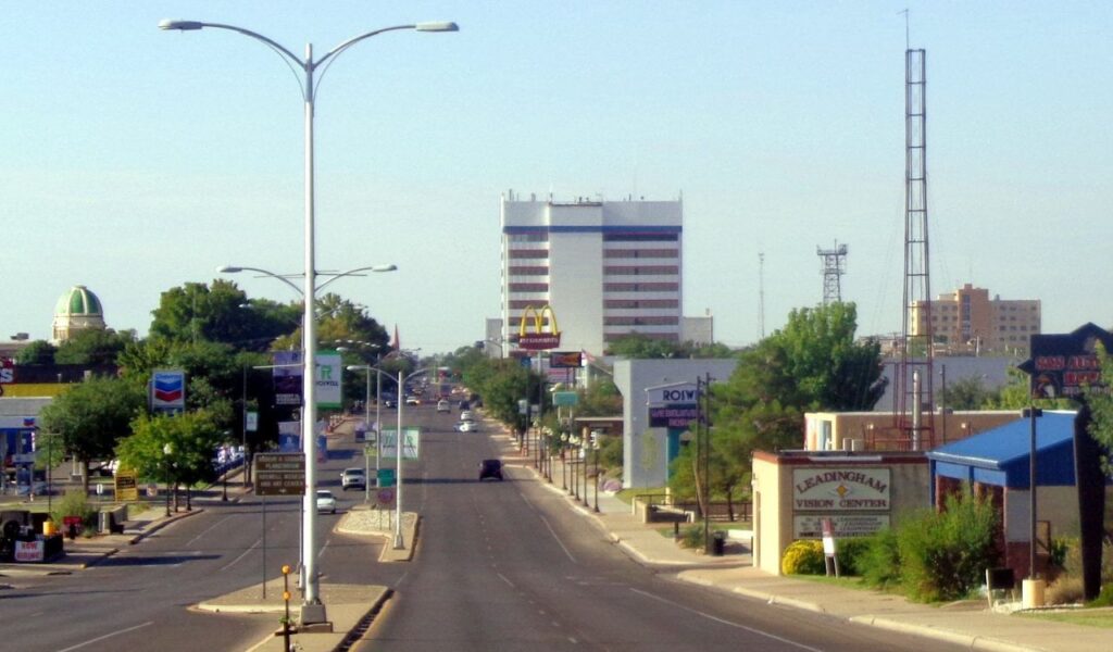 Roswell, New Mexico, known for UFO sightings, features a view of the town's street and iconic landmarks.