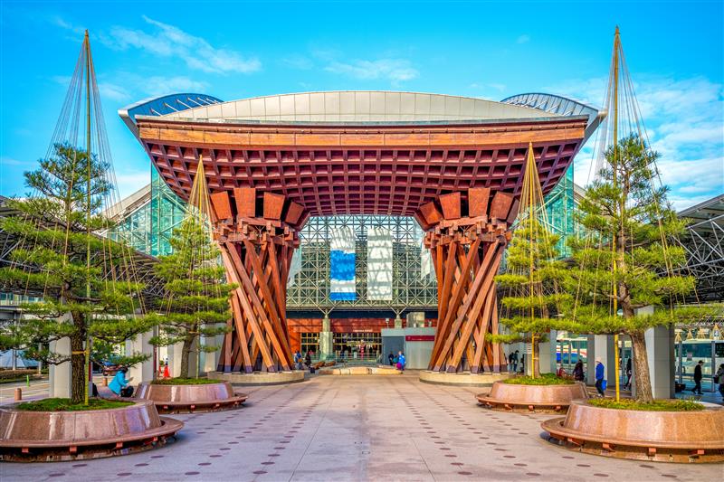 drum gate of kanazawa station, japan