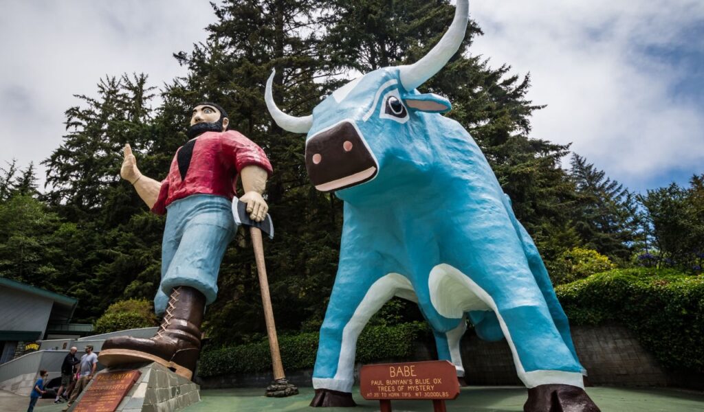 Giant Babe the Blue Ox and lumberjack Paul Bunyan statue at the Tree of Mystery in Klamath, California in the Redwood National Park area