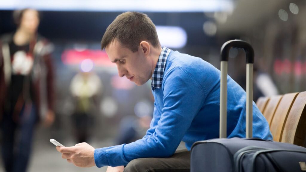 Foreign tourist anxious in US airport