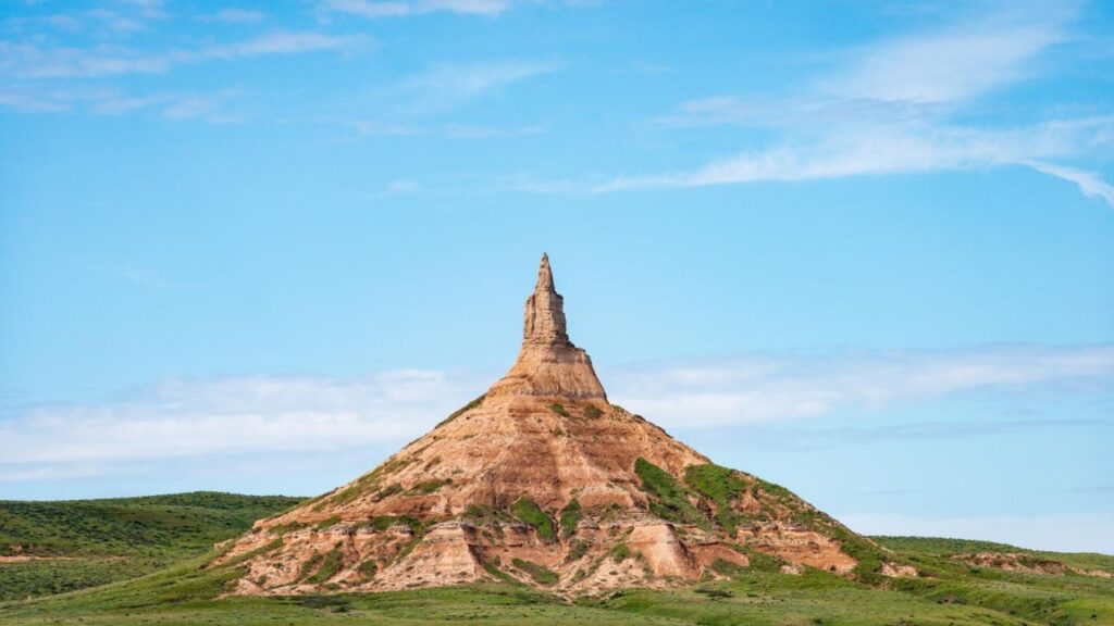 Chimney Rock National Historic Site, geological rock formation in Morrill County in western Nebraska. Rising