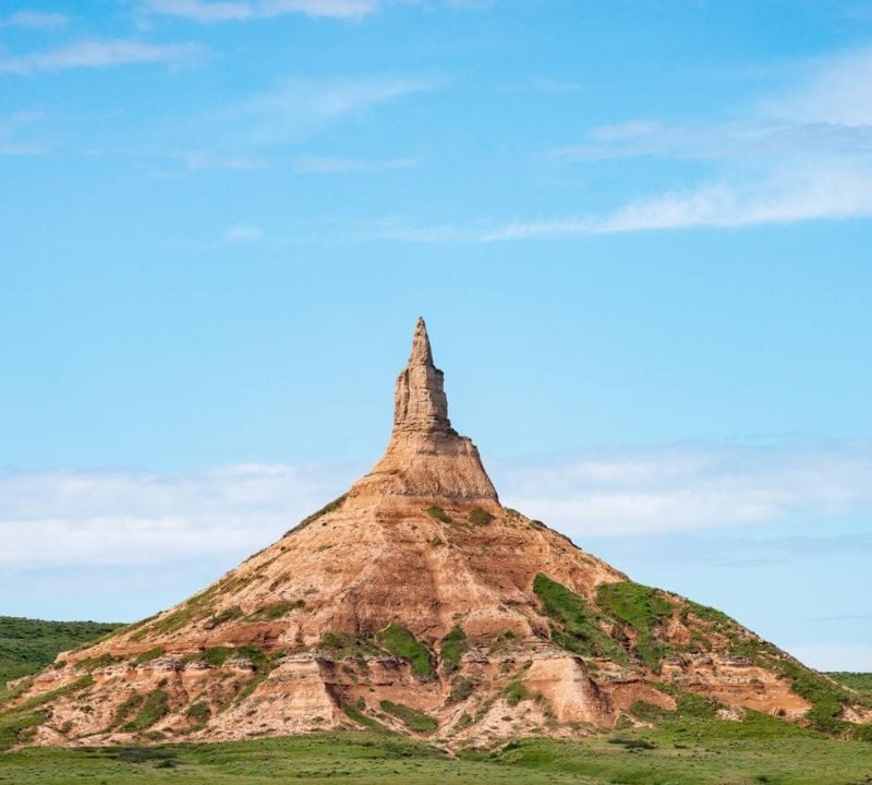 Chimney Rock National Historic Site, geological rock formation in Morrill County in western Nebraska. Rising