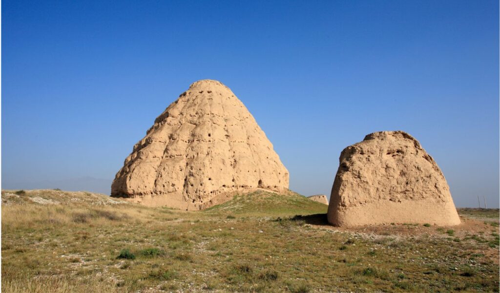 Xixia Imperial Tombs (Western Xia mausoleums)