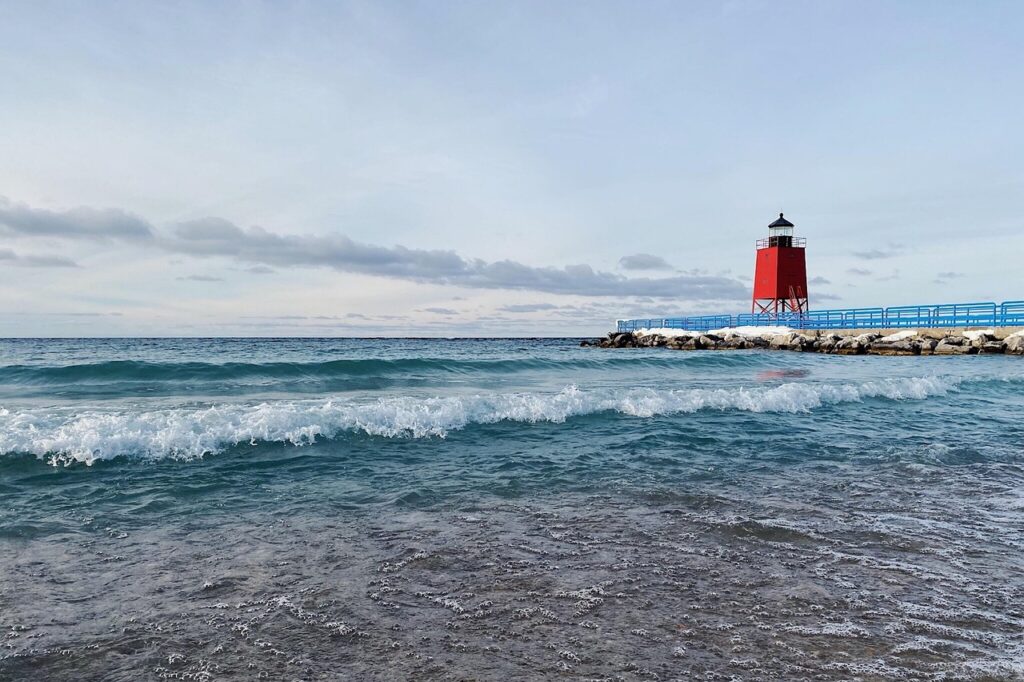 Michigan: Cheboygan And Presque Isle
