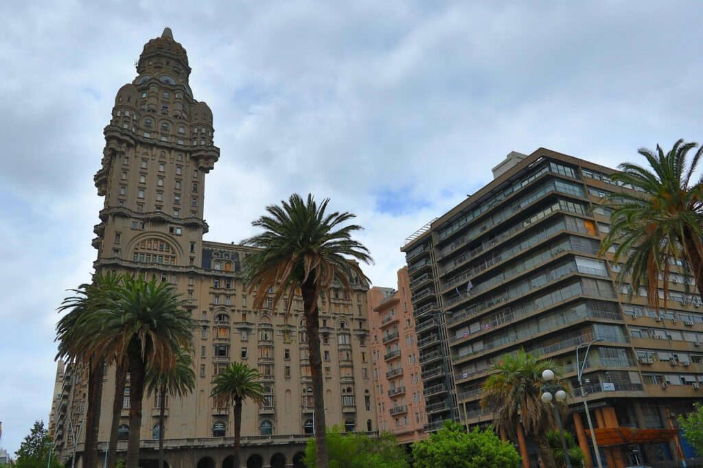 Montevideo business district Uruguay IT finance jobs