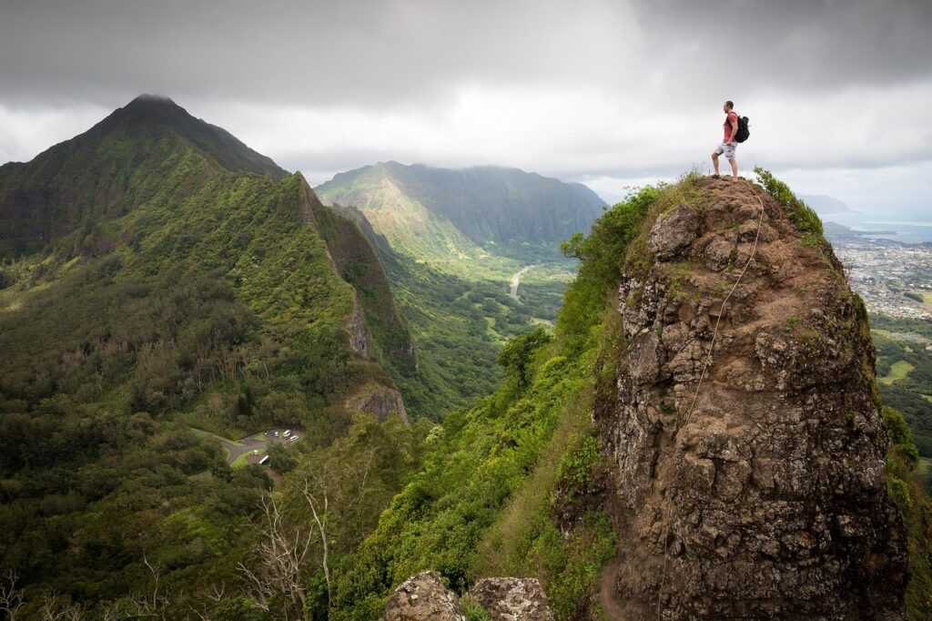 Hiker in storm unprepared