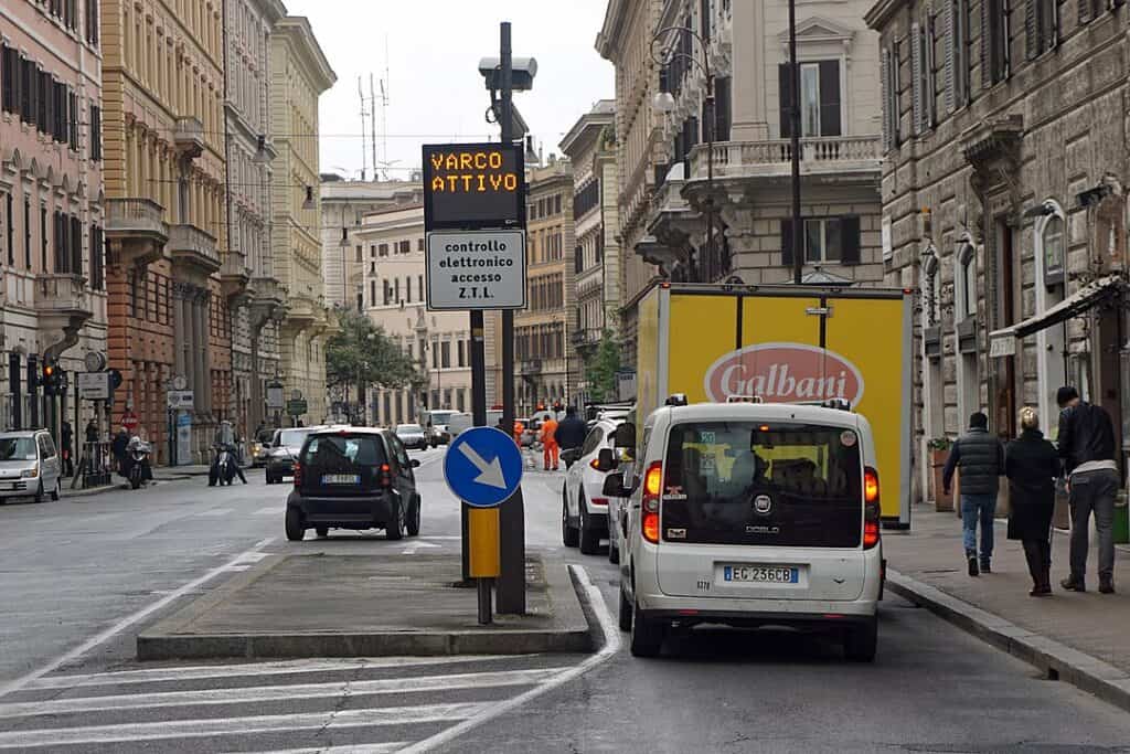 “Italy ZTL restricted traffic zone sign”