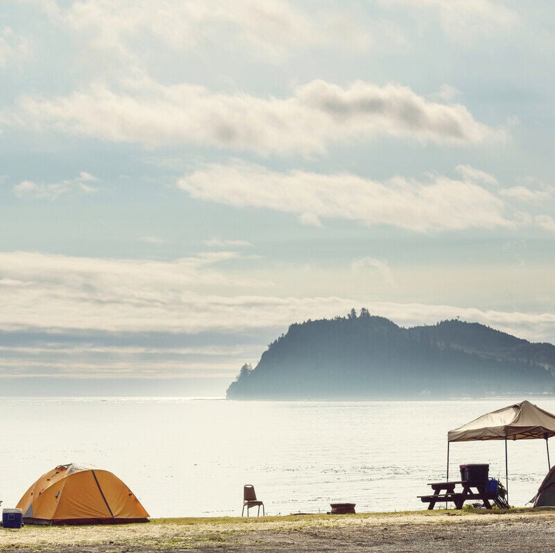 8 U.S. State Rules About Camping On Public Beaches You Should Know