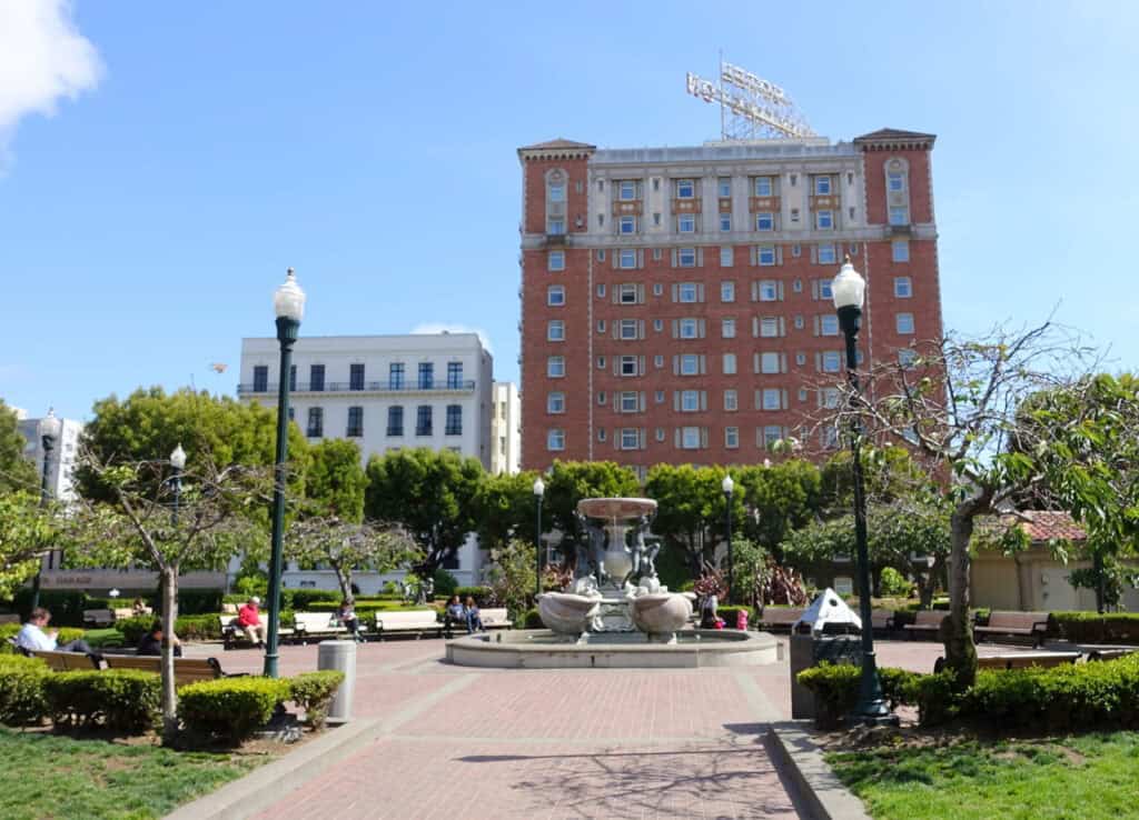 Huntington_Park_-_San_Francisco,_CA_-