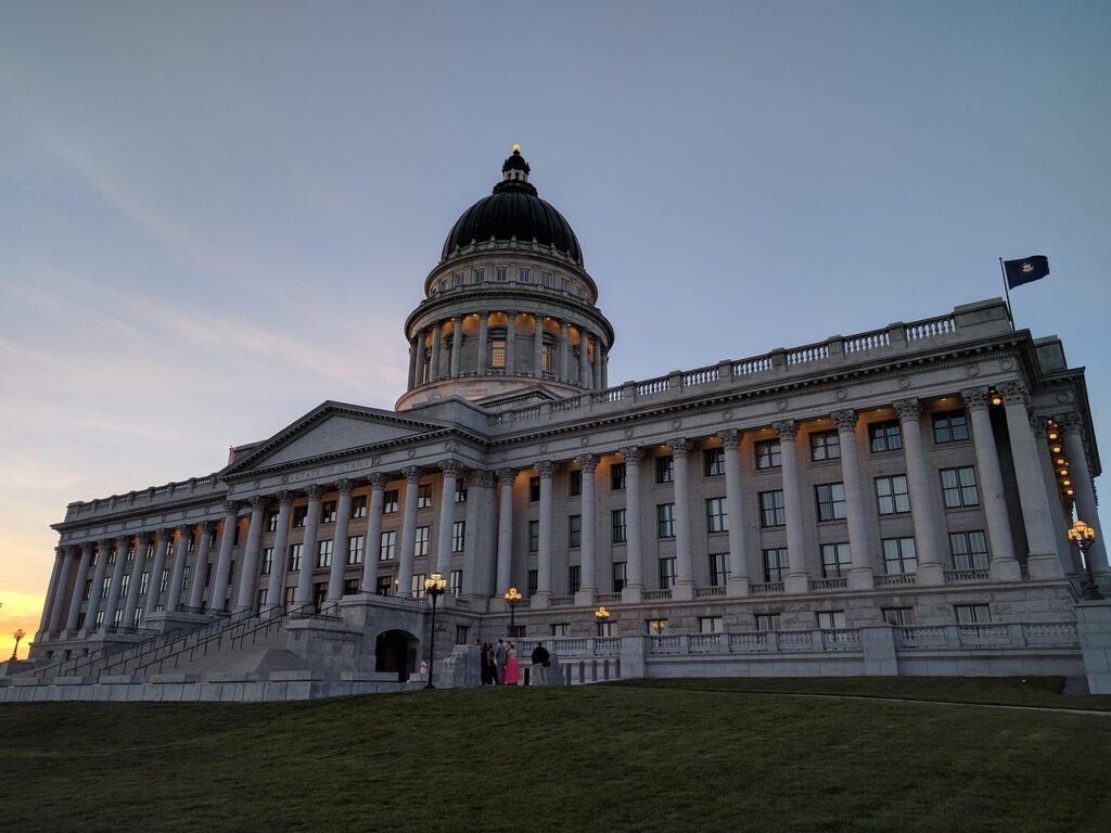 Kansas State Capitol (Topeka, KS)