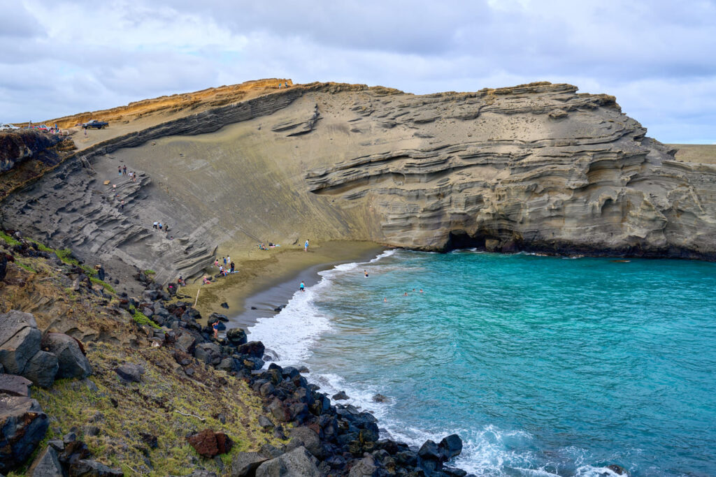 Papakōlea Green Sand Beach, Hawaii