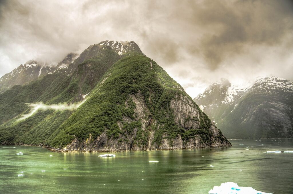Tracy Arm Fjord