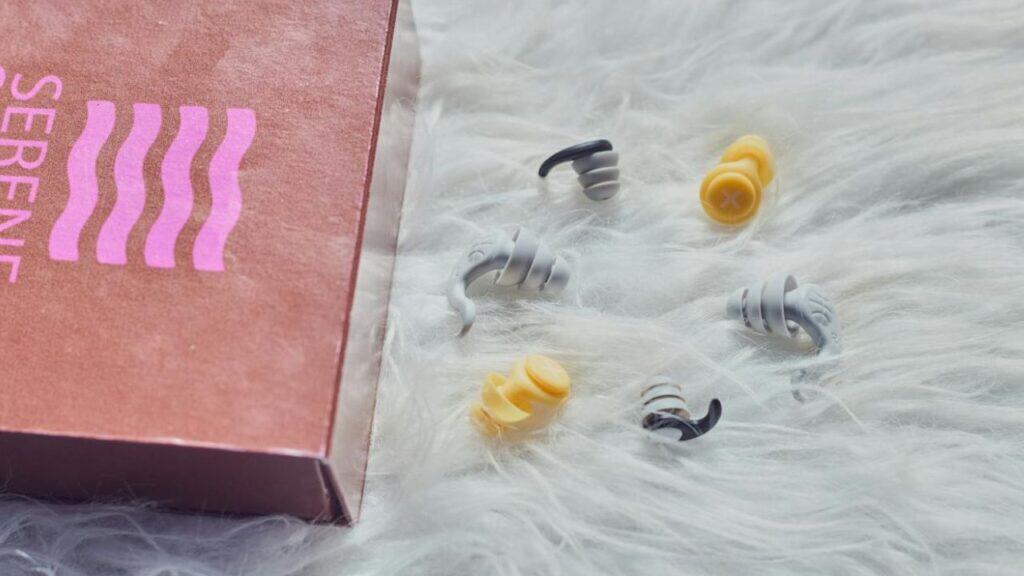 Earplugs for sleep travel