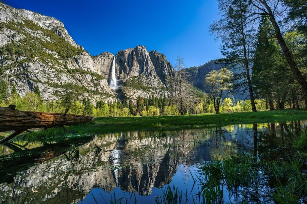 Yosemite, Falls, Blue image.