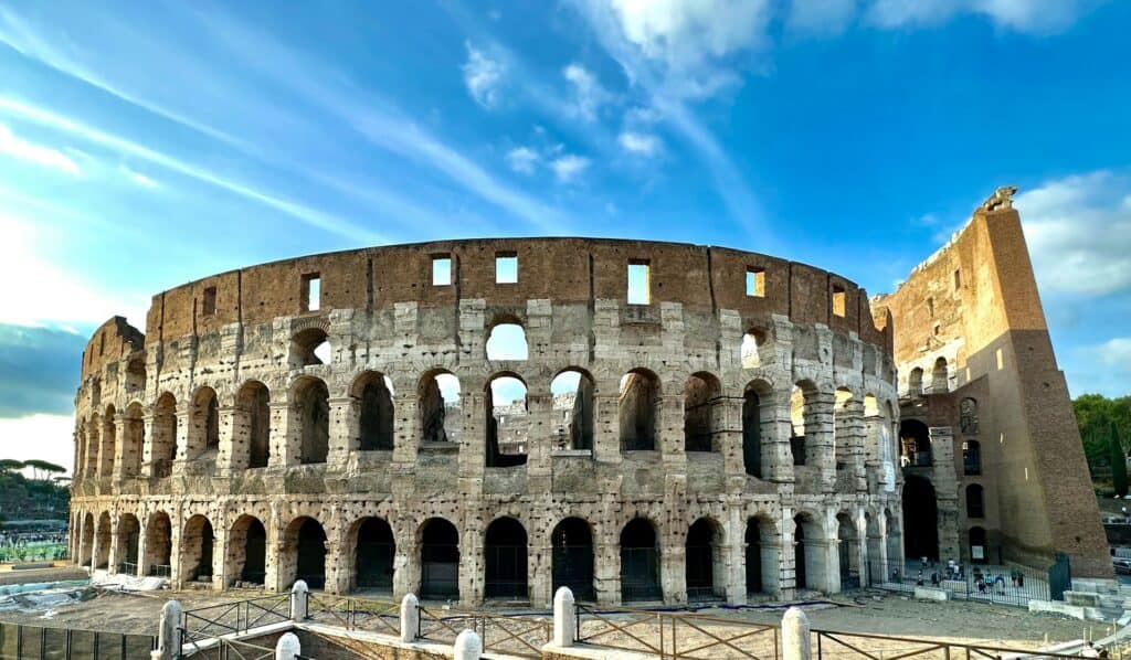 Colosseum Gladiator Photos and Fake Fast Tracks