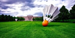 Nelson Atkins Museum Kansas City giant shuttlecock sculptures lawn