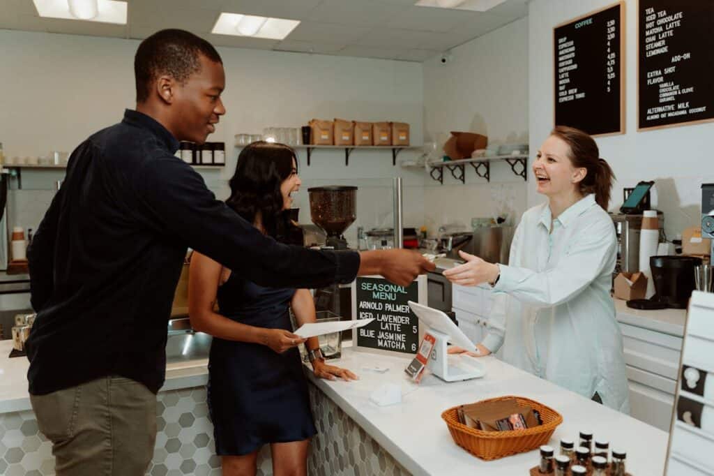 customer paying exact bill
