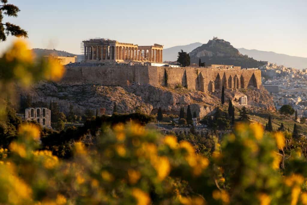 Empty tourist sites Acropolis Greece heat closure