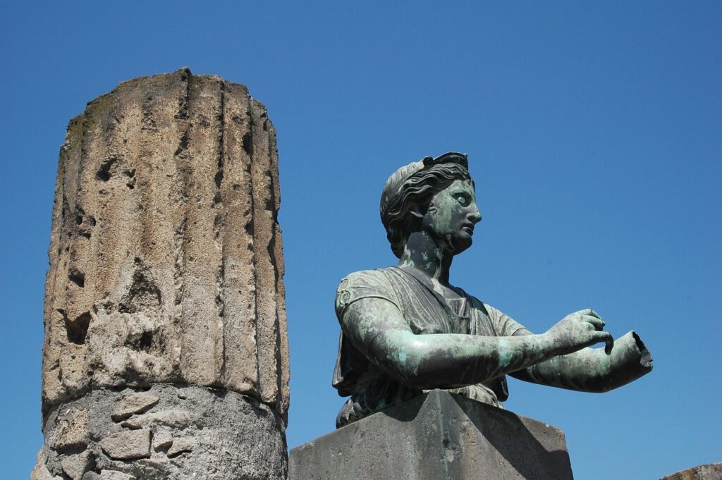 statue,Pompeii, Italy