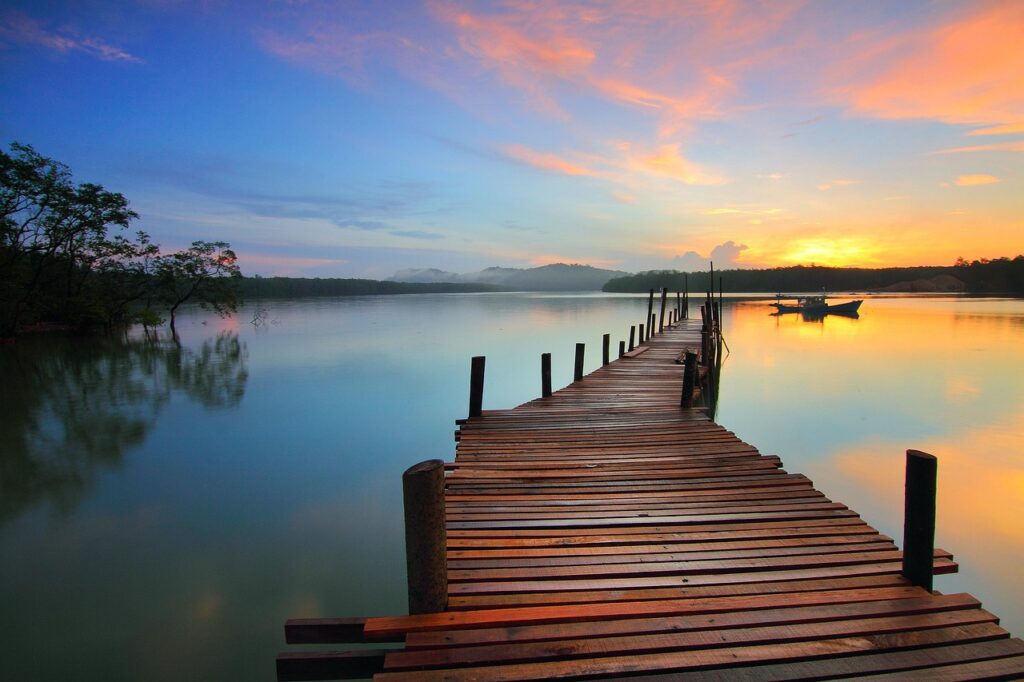 Sunrise, Jetty, Lake image.