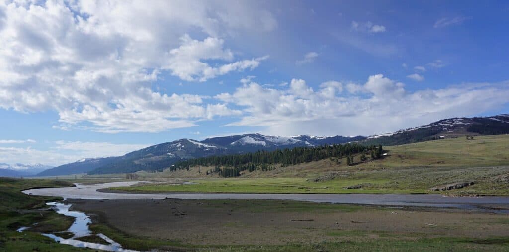 Lamar Valley
