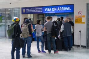 long lines at U.S. consulate visa window