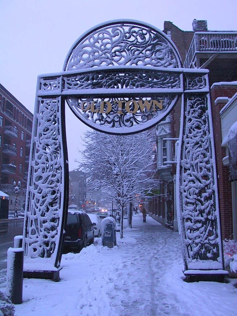Old Town Lantern Room, Chicago